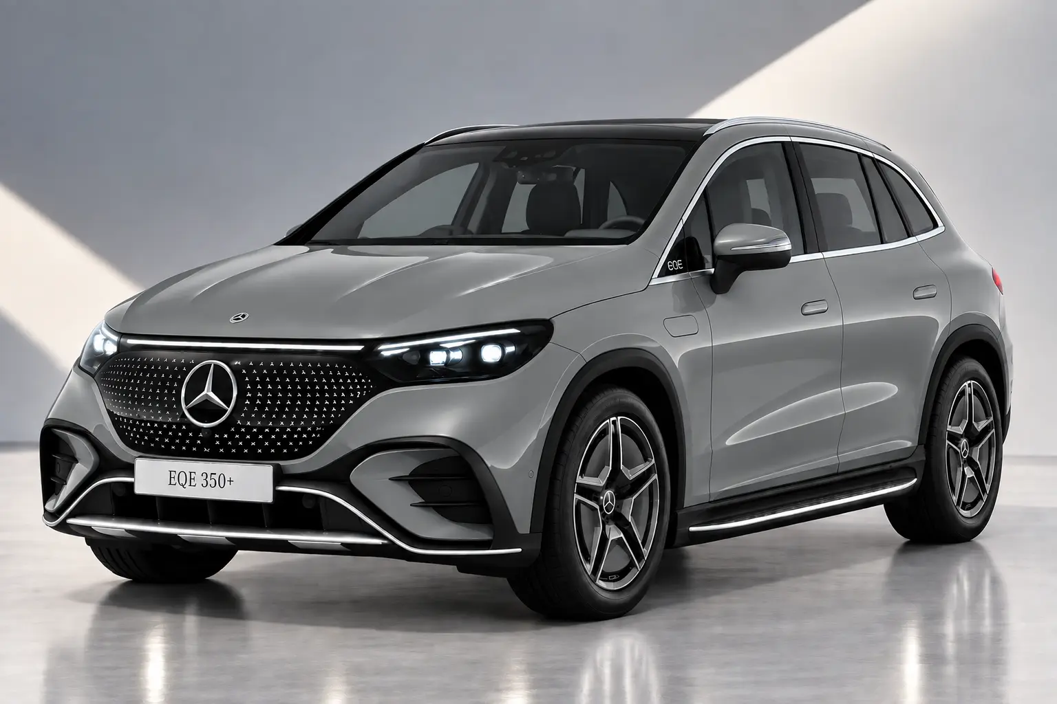 Mercedes Benz EQE SUV High-tech Silver