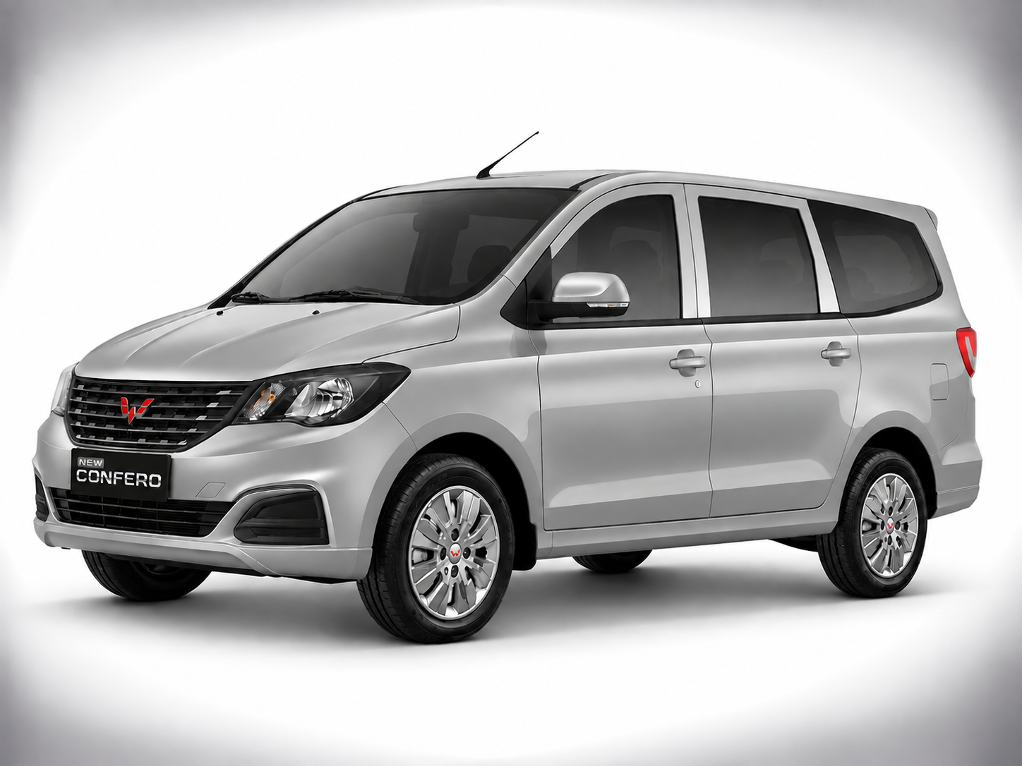 Wuling Confero Dazzling Silver
