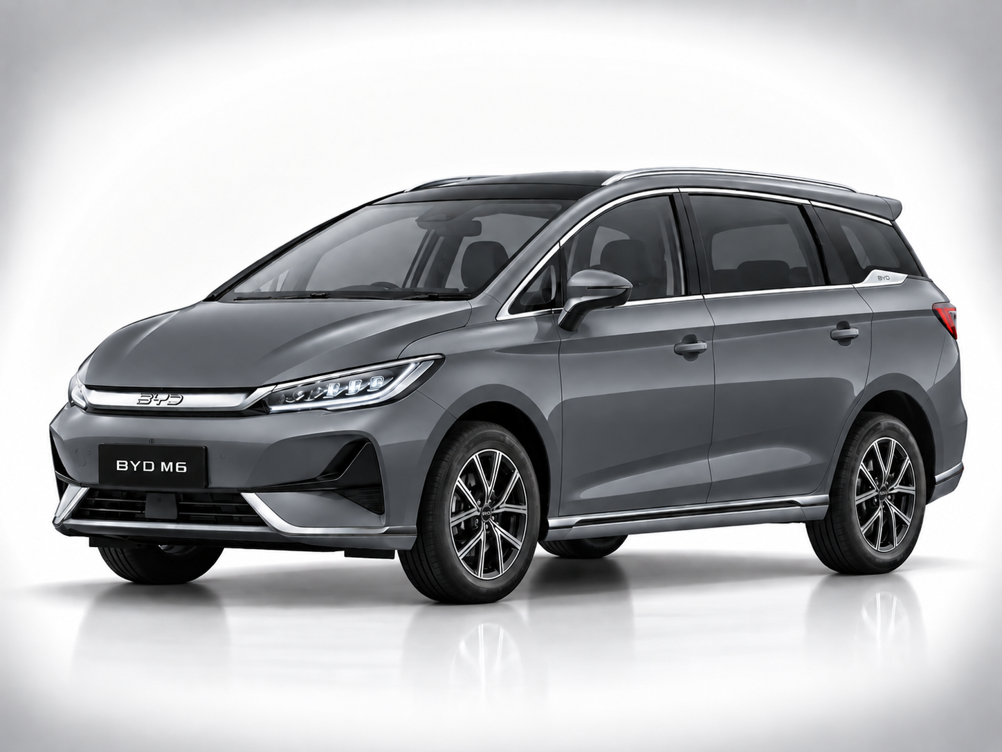 BYD M6 Harbour Grey