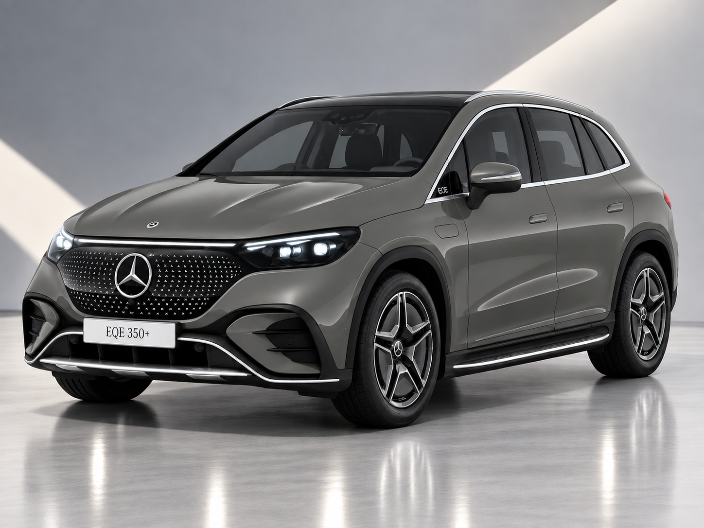 Mercedes Benz EQE SUV MANUFAKTUR Alpine Grey